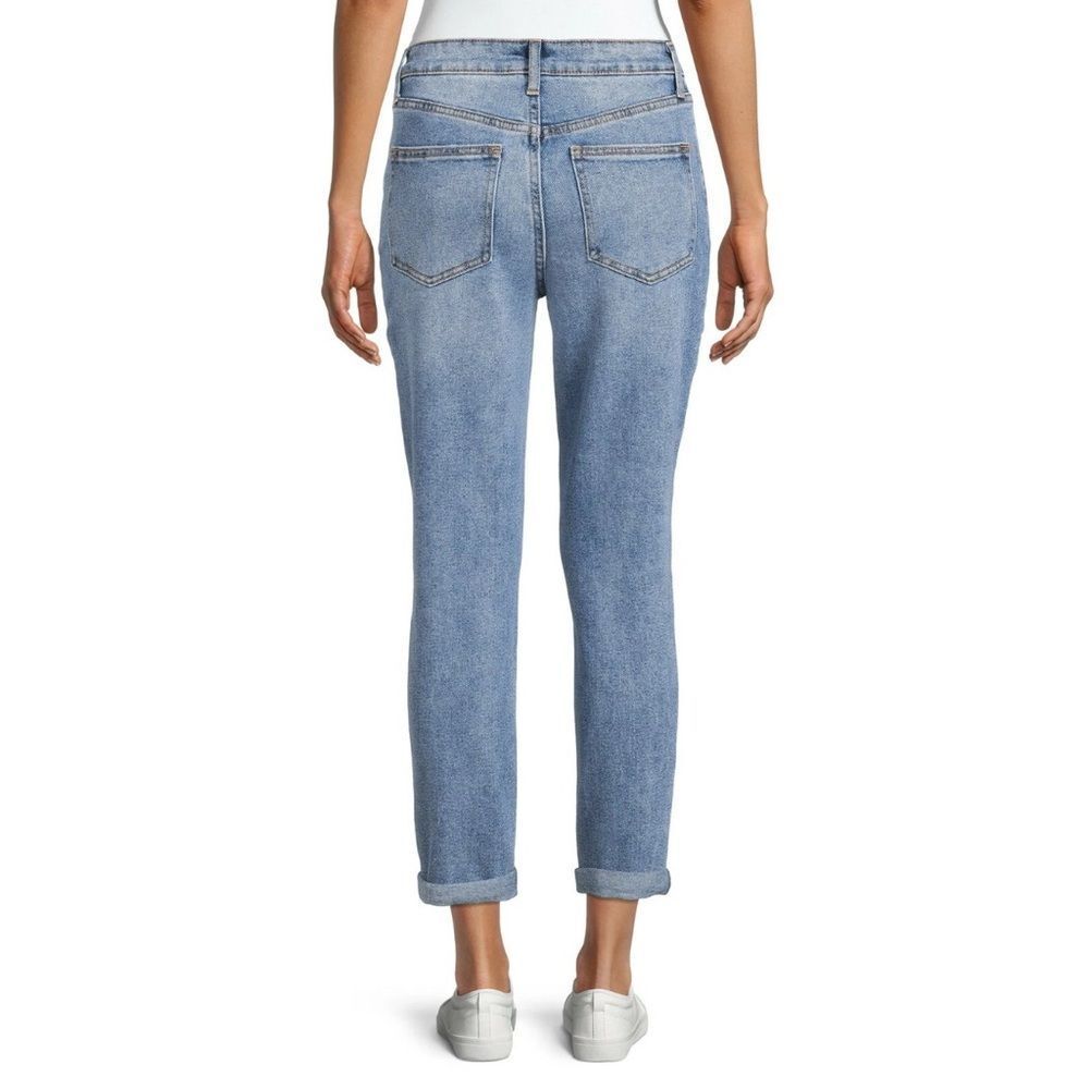 No Boundaries Blue Denim High-rise Destructed Mom Jeans(Size 9) - Picture 3 of 9